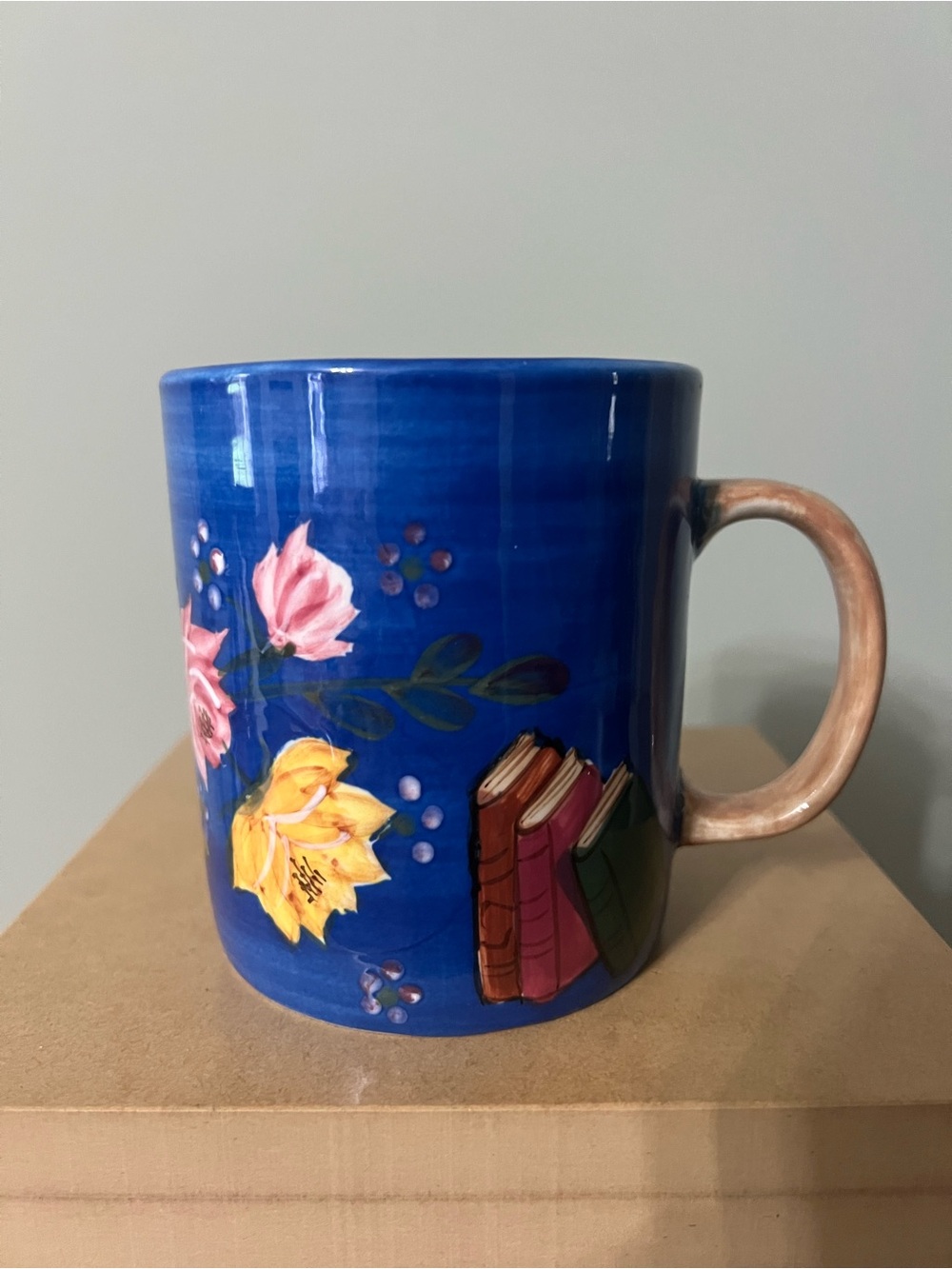Barnes & Noble Hand-Painted Mug Blue Multicolor Floral Roses Book Design 4”